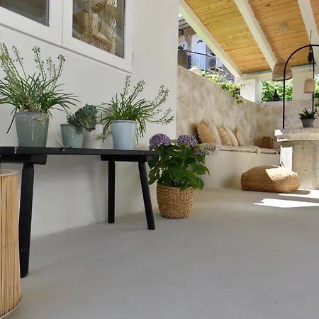 Boutique Na Valu شقة كرك